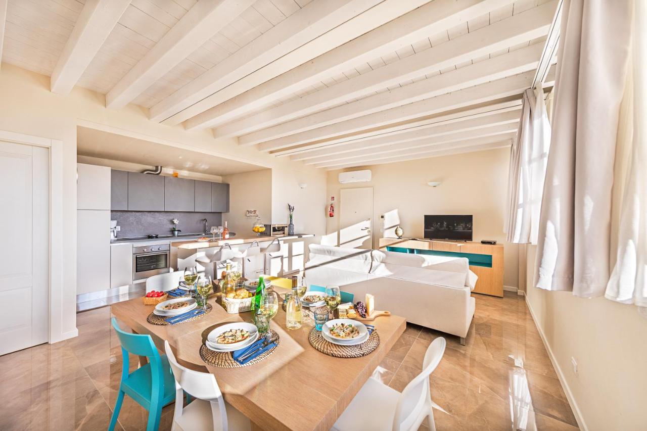 Corte Benaco By Wonderful Italy Toscolano Maderno Exterior photo