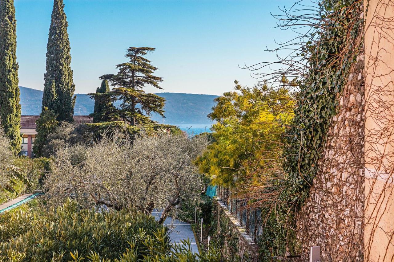 Corte Benaco By Wonderful Italy Toscolano Maderno Exterior photo